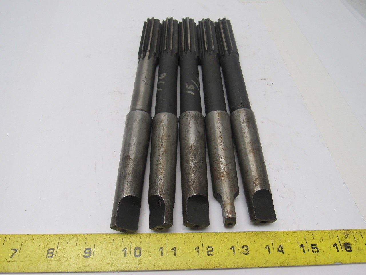 CHICAGO LATROBE 15/16" Double Circle #3 Morse 8 Flute Reamer Lot/5