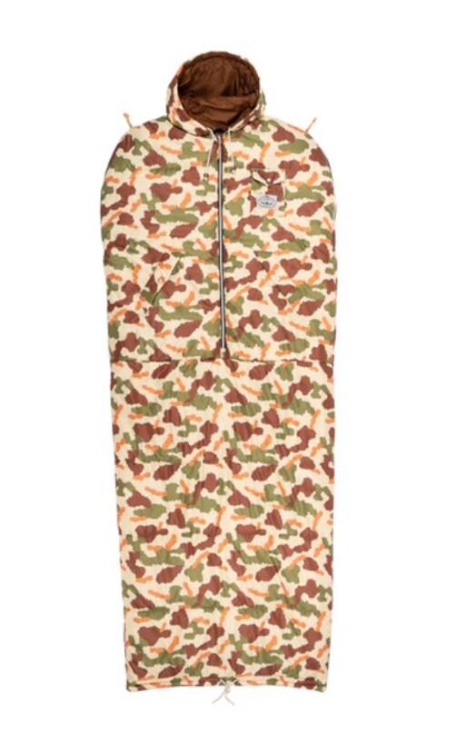 NEW Poler Napsack Reversible Sleeping Bag Suit Furry Camo Sand M Camp Vibes
