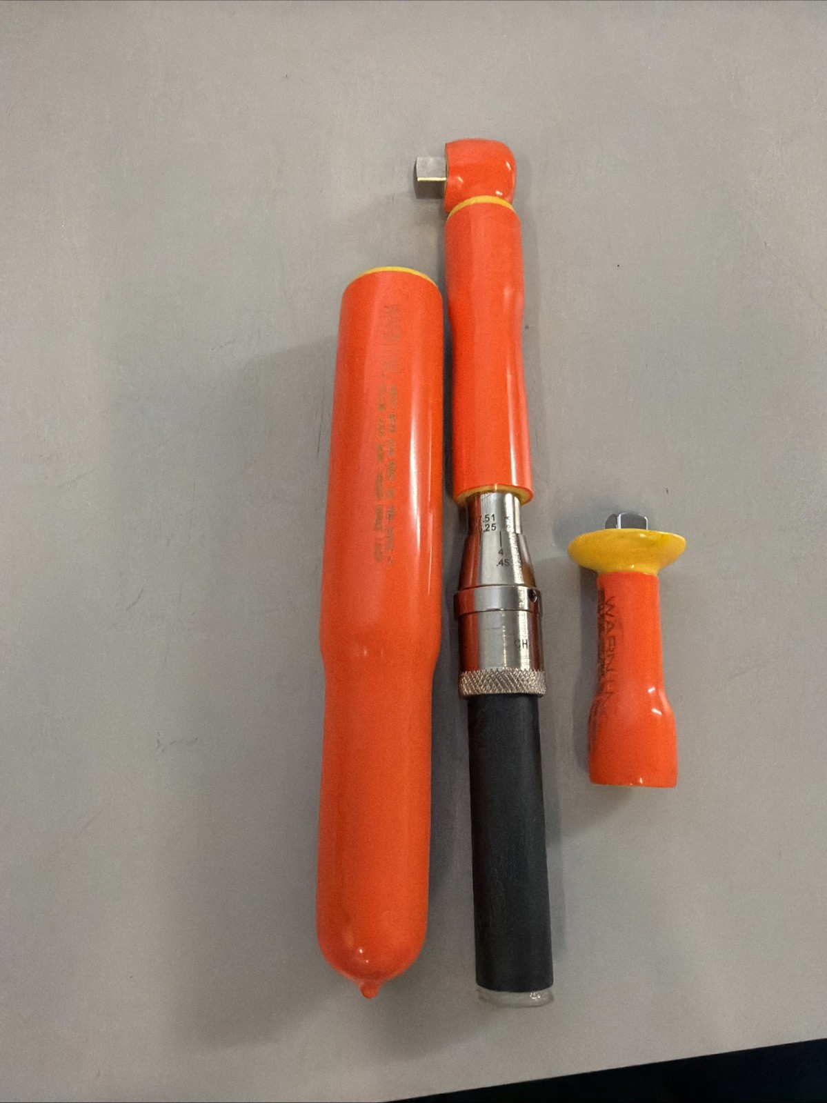 Cementex Torque Wrench, 3/8'' Dr 30-150 In-Lbs Calibrated With Extension
