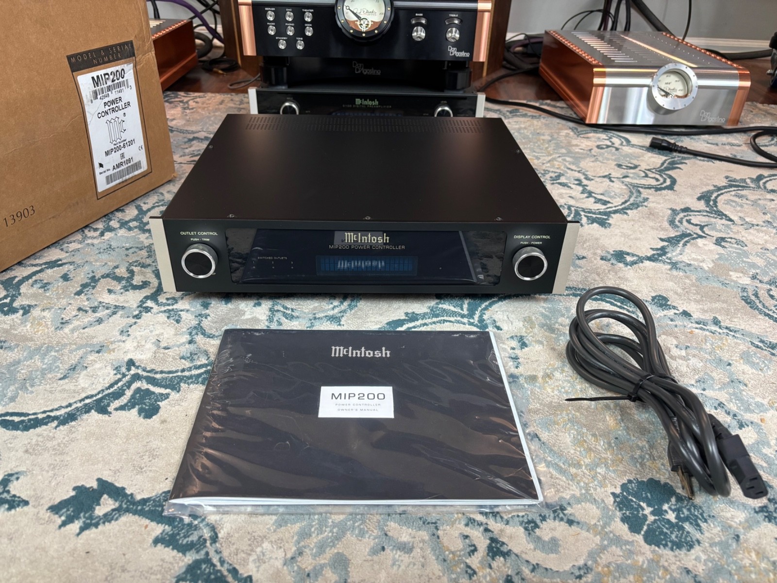 McIntosh MIP200 Power Controller - Excellent