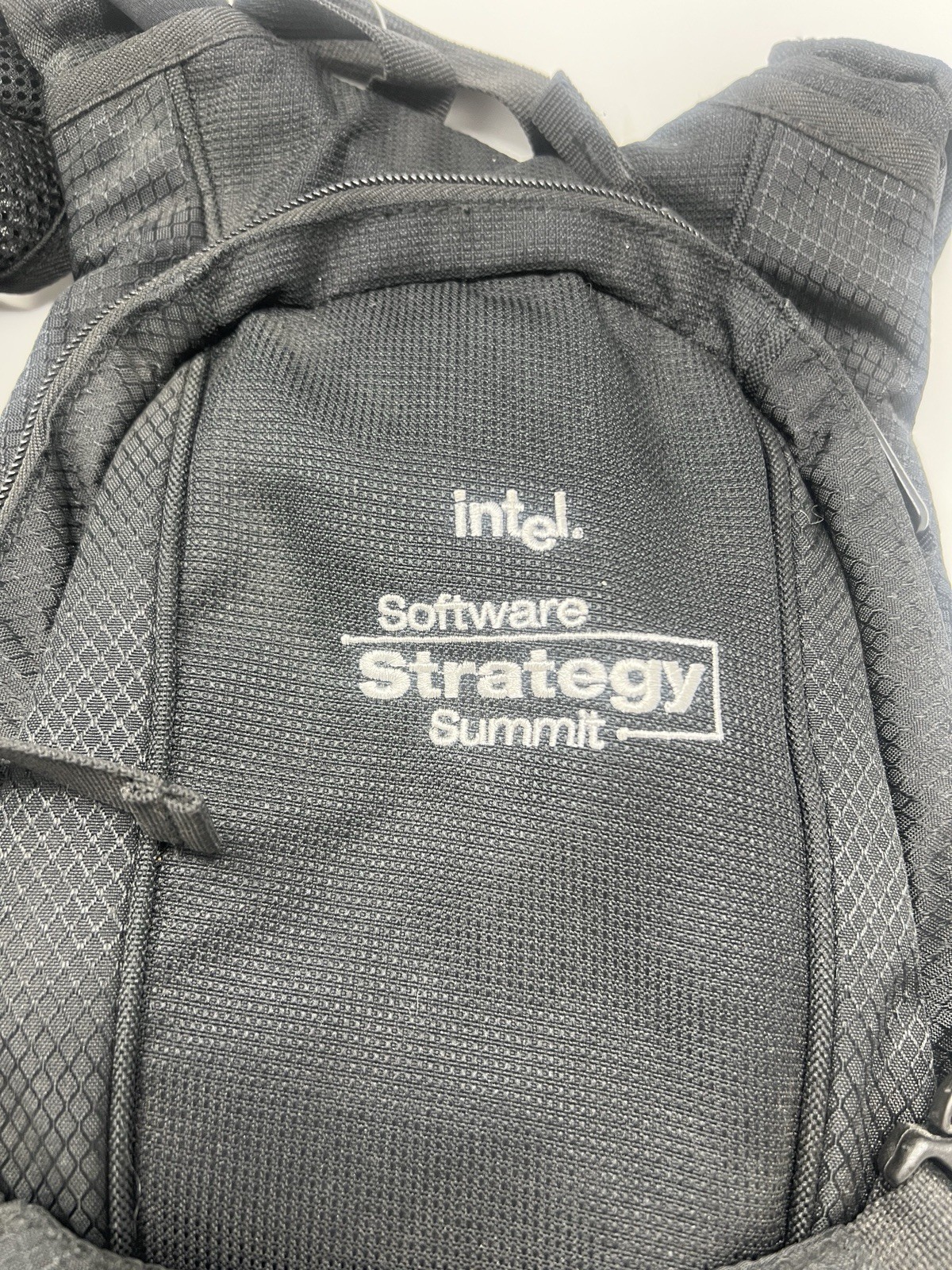 High sierra Drench Hydration Pack Intel Summit NWT