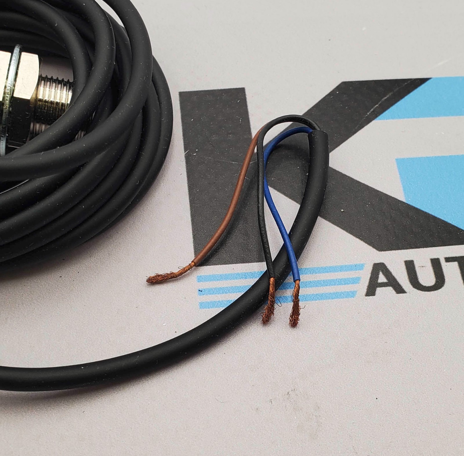 Sunx GX-N12MB Proximity Sensor Inductive 2.4mm Cylinder