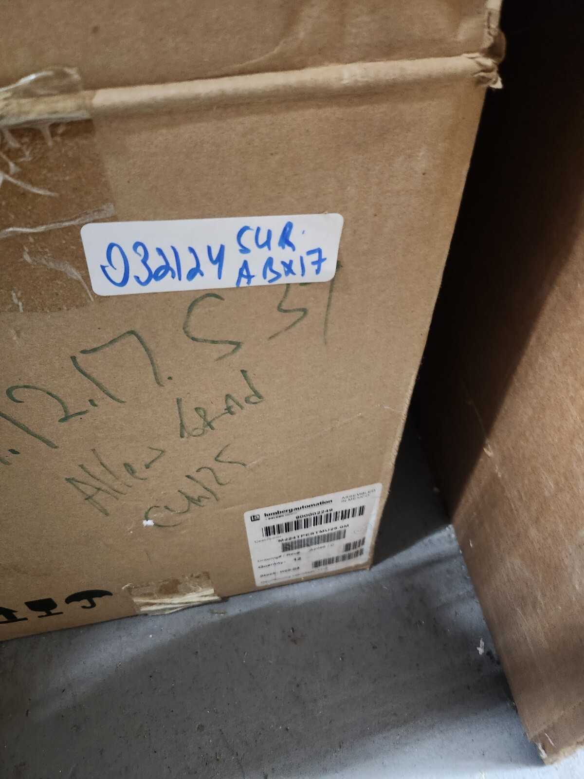 ALLEN BRADLEY 141A-CUH125B SERIES A BUSBAR MODULE