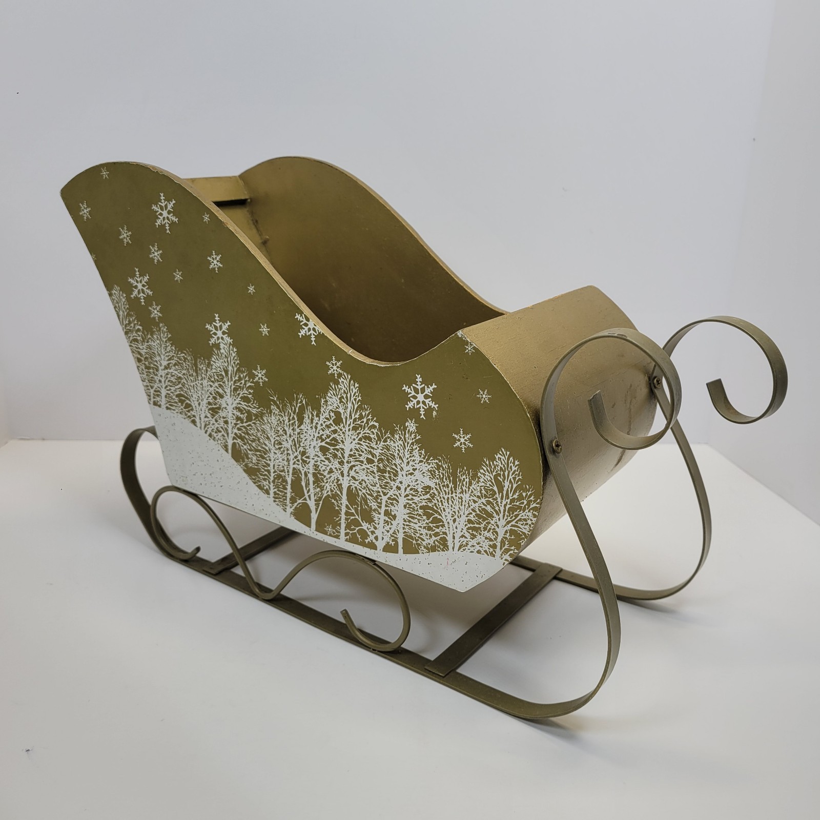 Gold Decorative Sleigh Planter Centerpiece 1983B4