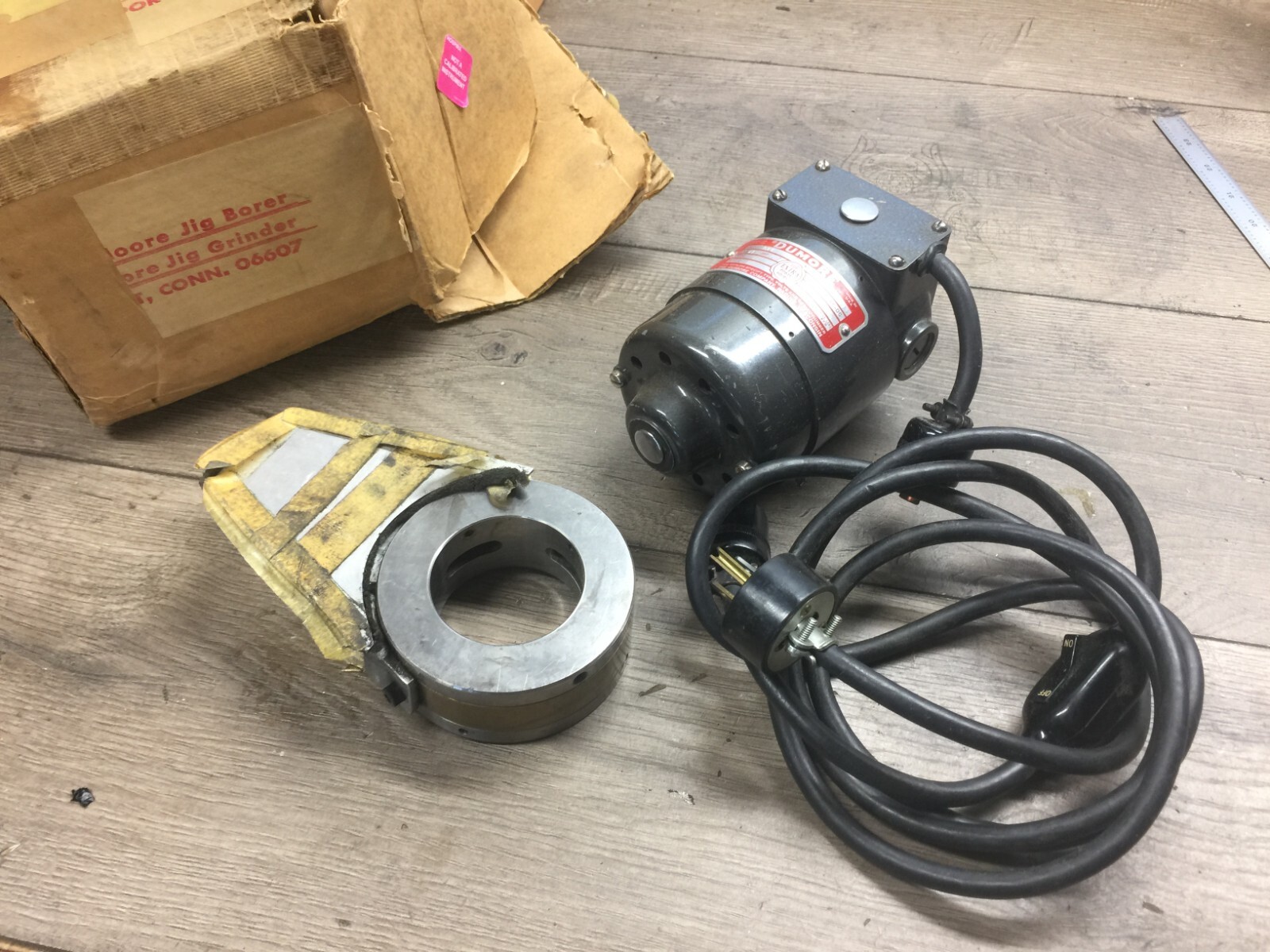 NEW DUMORE JIG BORE GRINDER