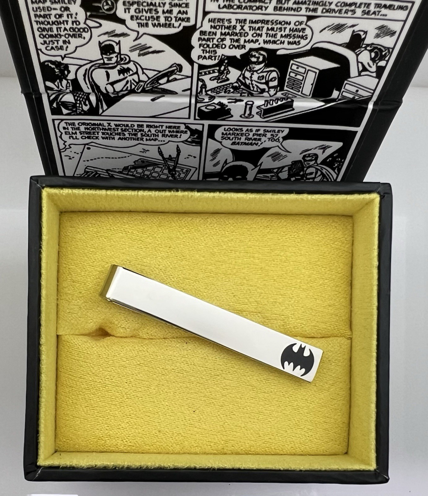 DC Comics Batman Tie Bar - Simple, clean look
