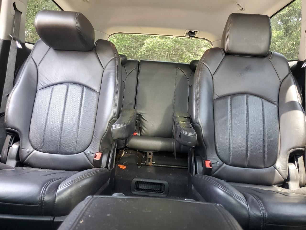 ENCLAVE 2012 Glove Box 4994700