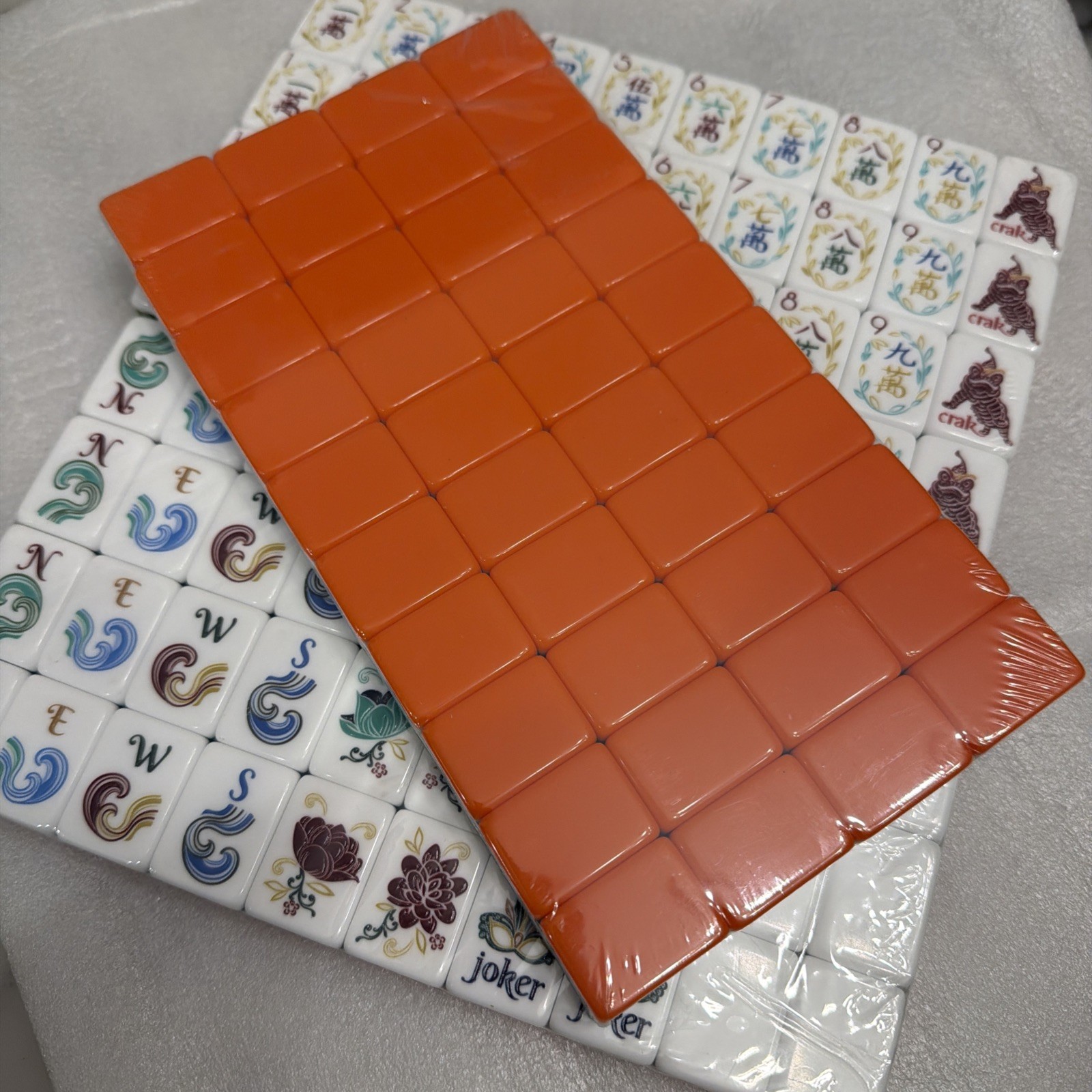 160 Mahjong Playing Tiles for American Style Game（23）