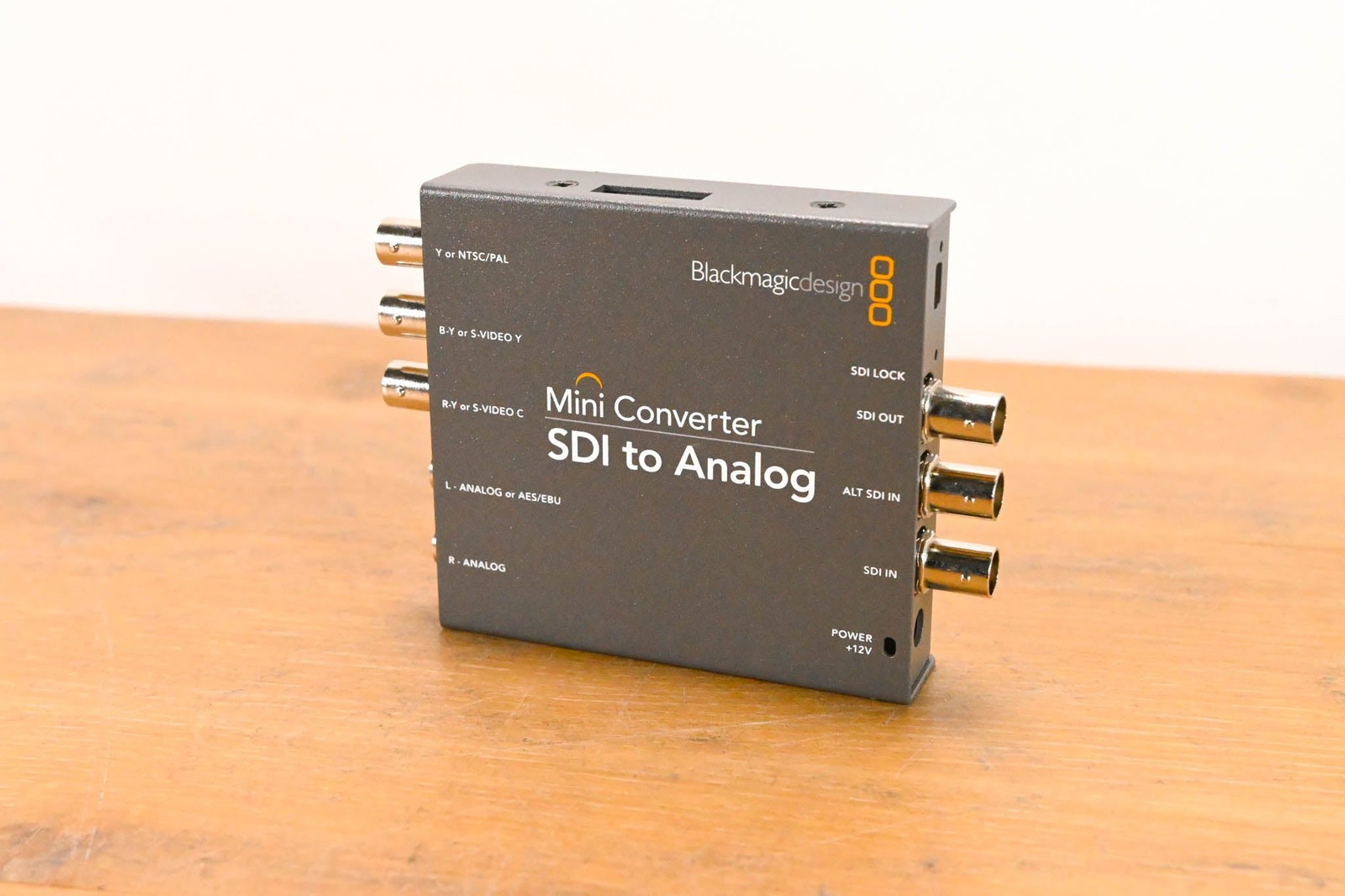 Blackmagic Design Mini Converter SDI to Analog (NO POWER SUPPLY) CG01X3B