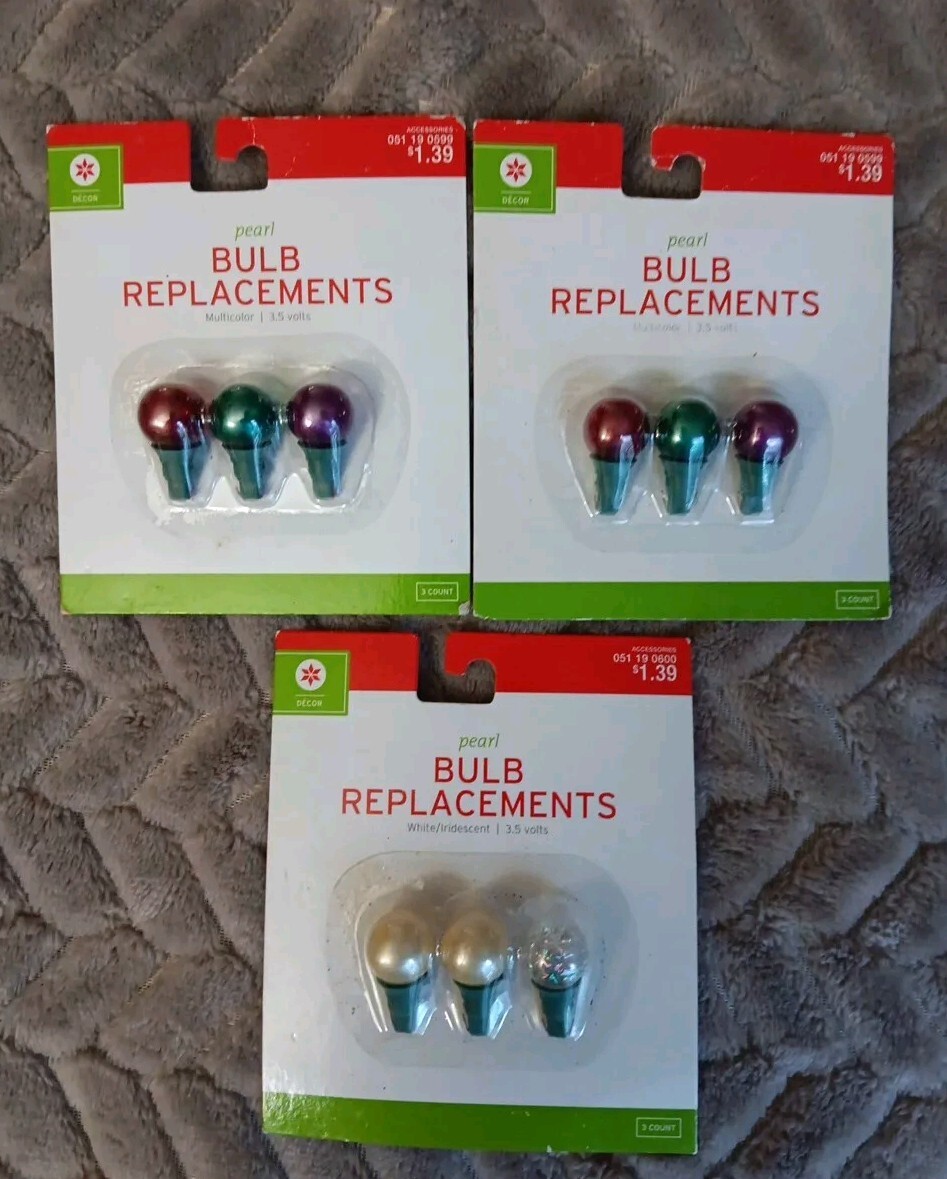 Target 2012 Bulb Replacements Lot Of 3 Multicolor & White 3.5 Volts 3 In Each Pa