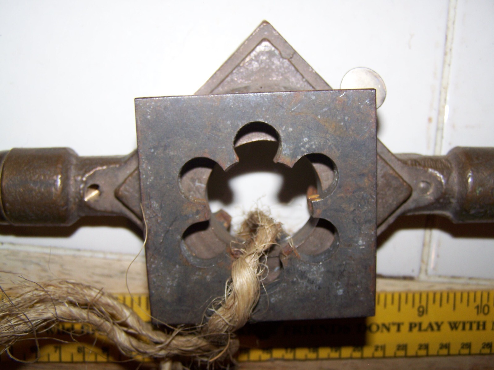 Vintage Walworth ? Boston Brass Co. Waltham Pipe Threader Solid Brass Wrench