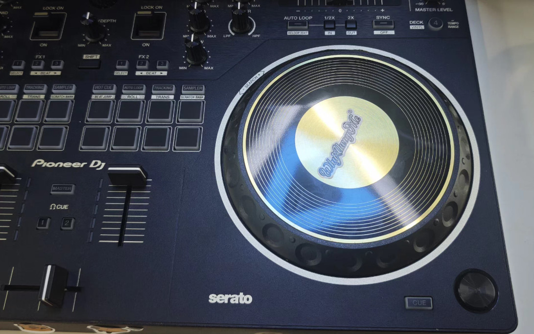 1pcs Pioneer DDJ-REV1 DJ Console