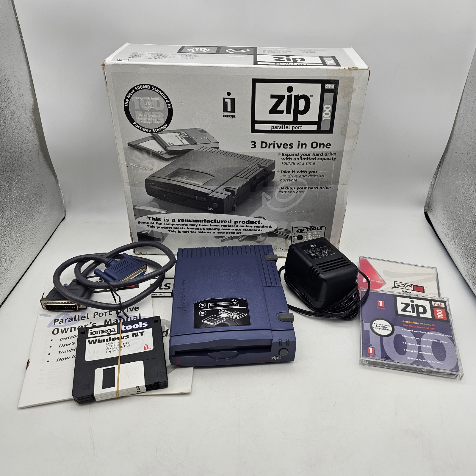 Iomega Zip 100 External Drive Parallel Port Blue 100MB Z100P2 Vintage + Extras