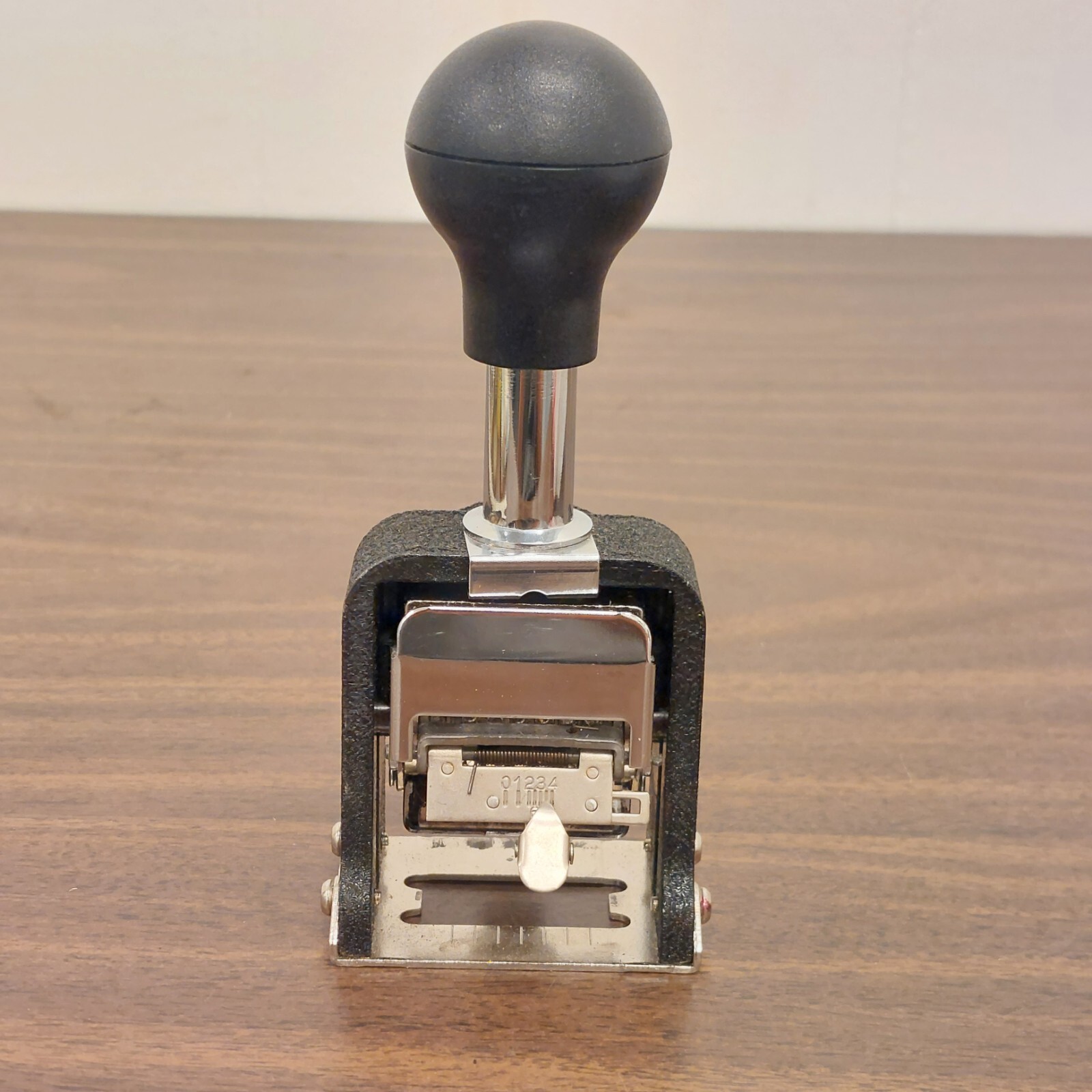 Bates Royall RNM6-7 Automatic Numbering Machine Ink Stamp 6-Wheels 7-Movements