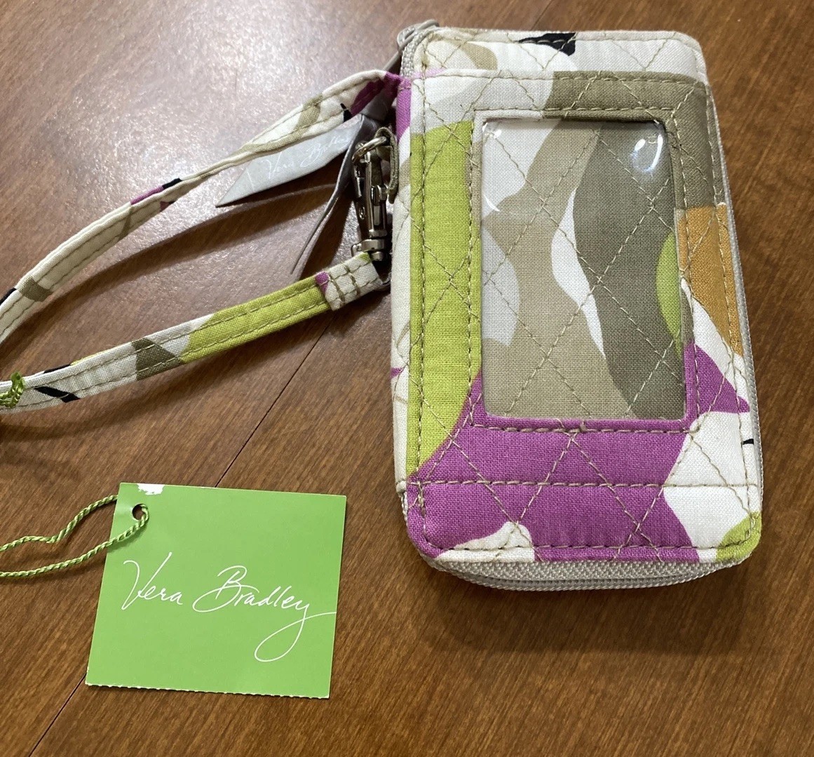 Vera Bradley All In One Wristlet Portobello Road - NWT & From A Smoke Free Home