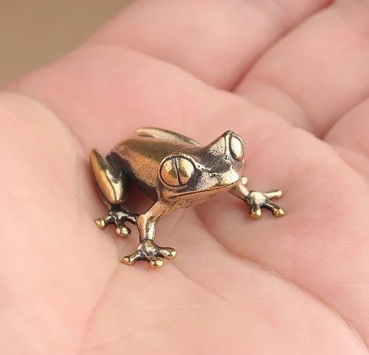 Brass Frog Figurine Small Animal Statue Table Office Home Decoration Toy Gifts