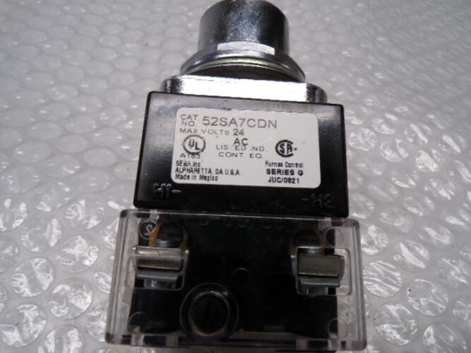 SIEMENS 52SA7CDN SELECTOR SWITCH NSNP