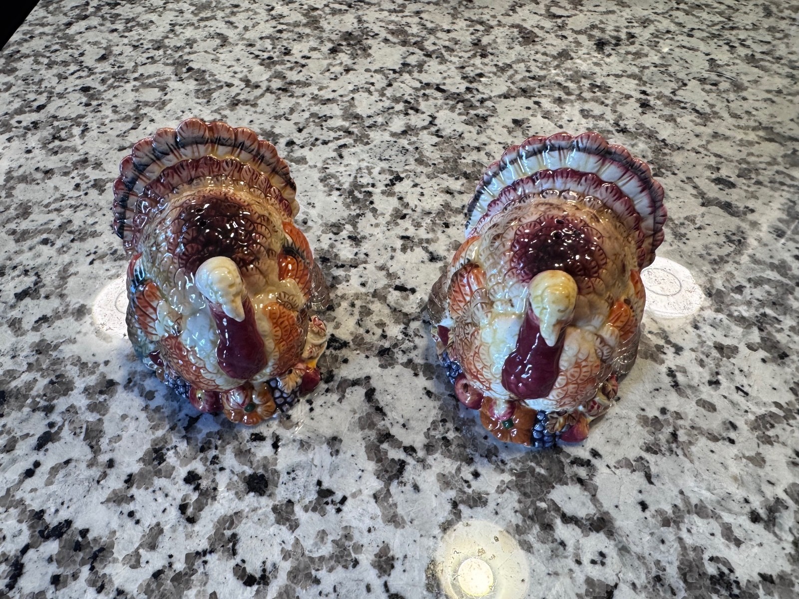 Harry & David Turkey Salt & Pepper Shakers 2007 Thanksgiving Fall Harvest Set