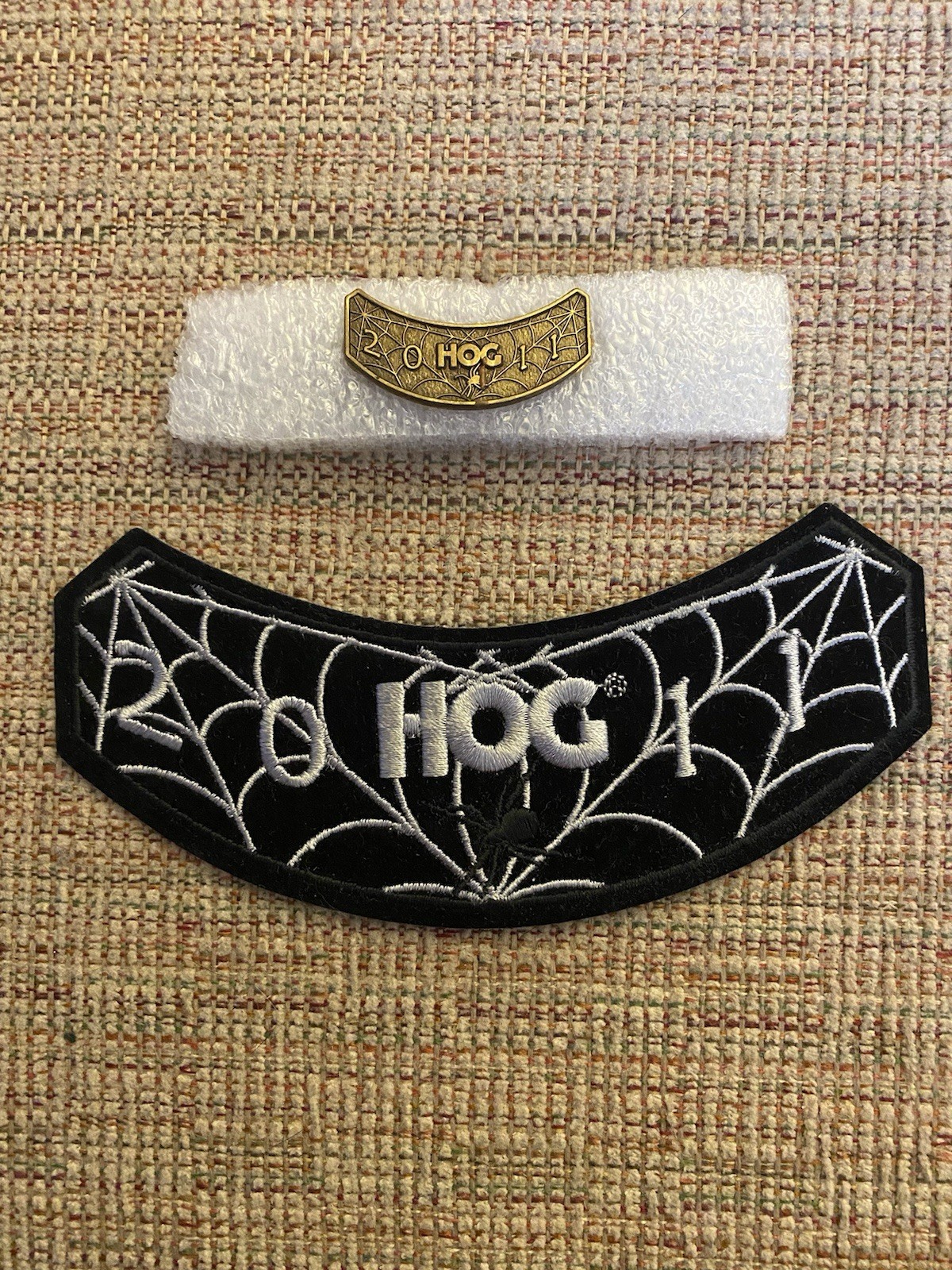 2011 HOG Harley Davidson Owners Group Member Patch & Pin for Rocker Jacket/Vest