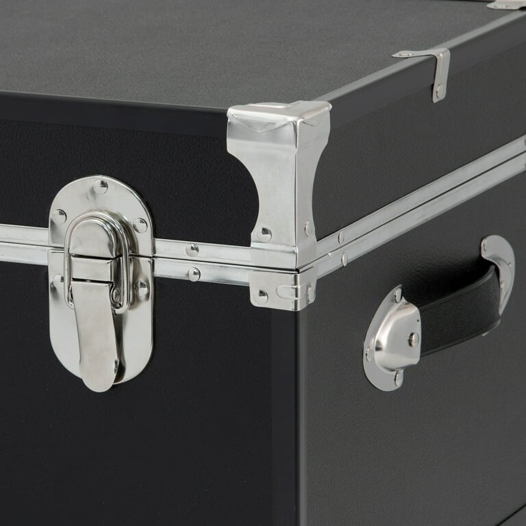 Seward Trunk SWD6115-18 Wheels & Lock 30 inch - Black