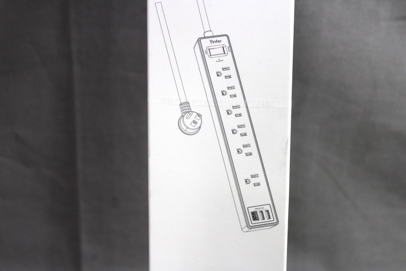 Yintar 6 Outlet Power Strip W/ 2 USB A + 1 USB C Port ~ Model PW-919 ~ Black NEW