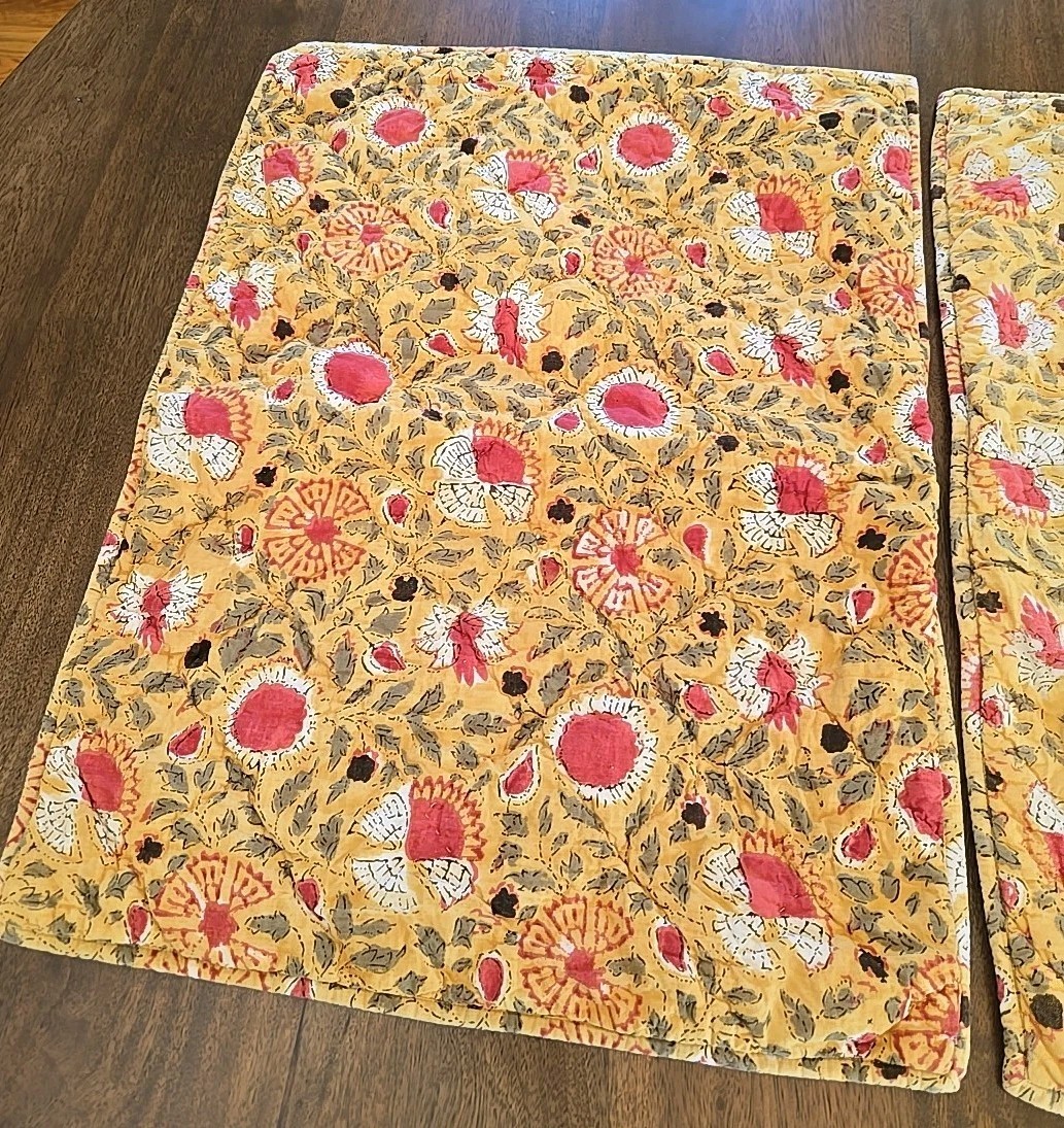 Pottery Barn Set Of 2 Foundations 2014 Reese Quiltex Floral Shams Std 26x20 Rare
