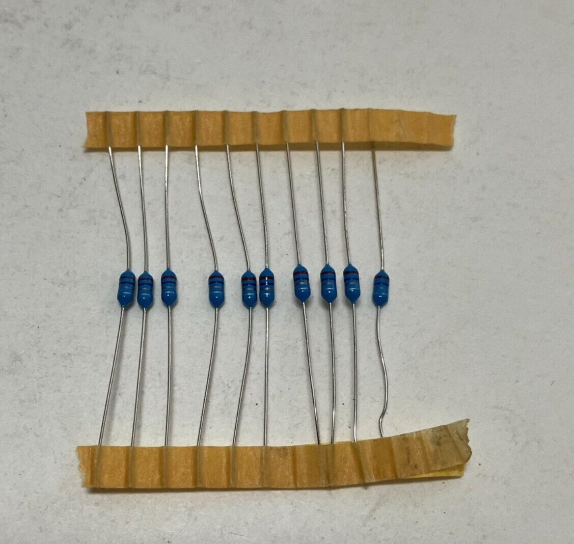 Lot of 50 Axial Inductor NEW! 2.7µH 10% Tolerance - 70502027 ALA307-2R7K-T52-T/R