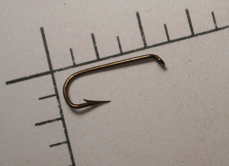 100 MUSTAD sz.10 Fly Tying Sneck Hooks t down tapered eye BRONZED NORWAY 3351