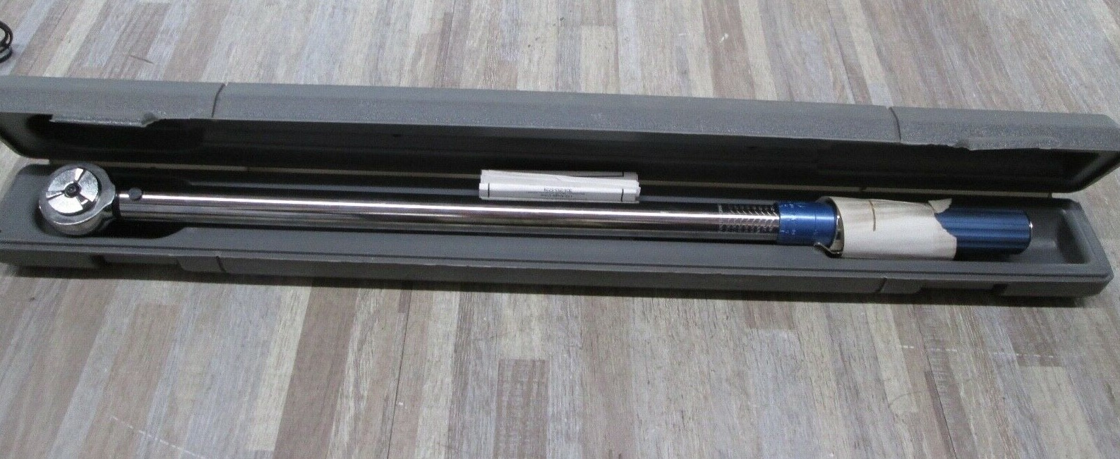 Central TORQUE WRENCH 25-250FT.LBS. 1/2DR 97353NICE