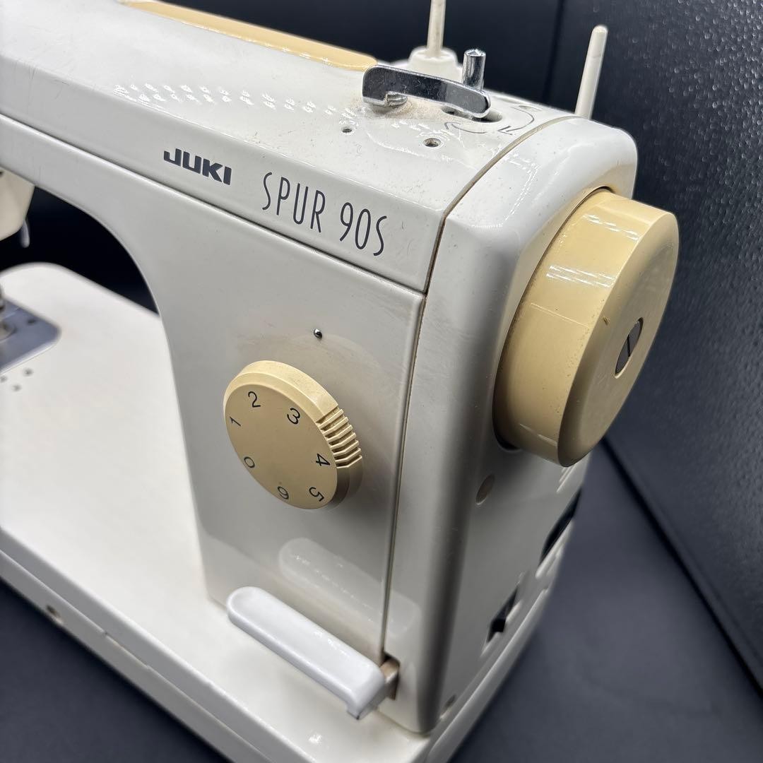 JUKI SPUR 90 TL-90S Straight Stitch Sewing Machine Auto Thread Cut from Japan