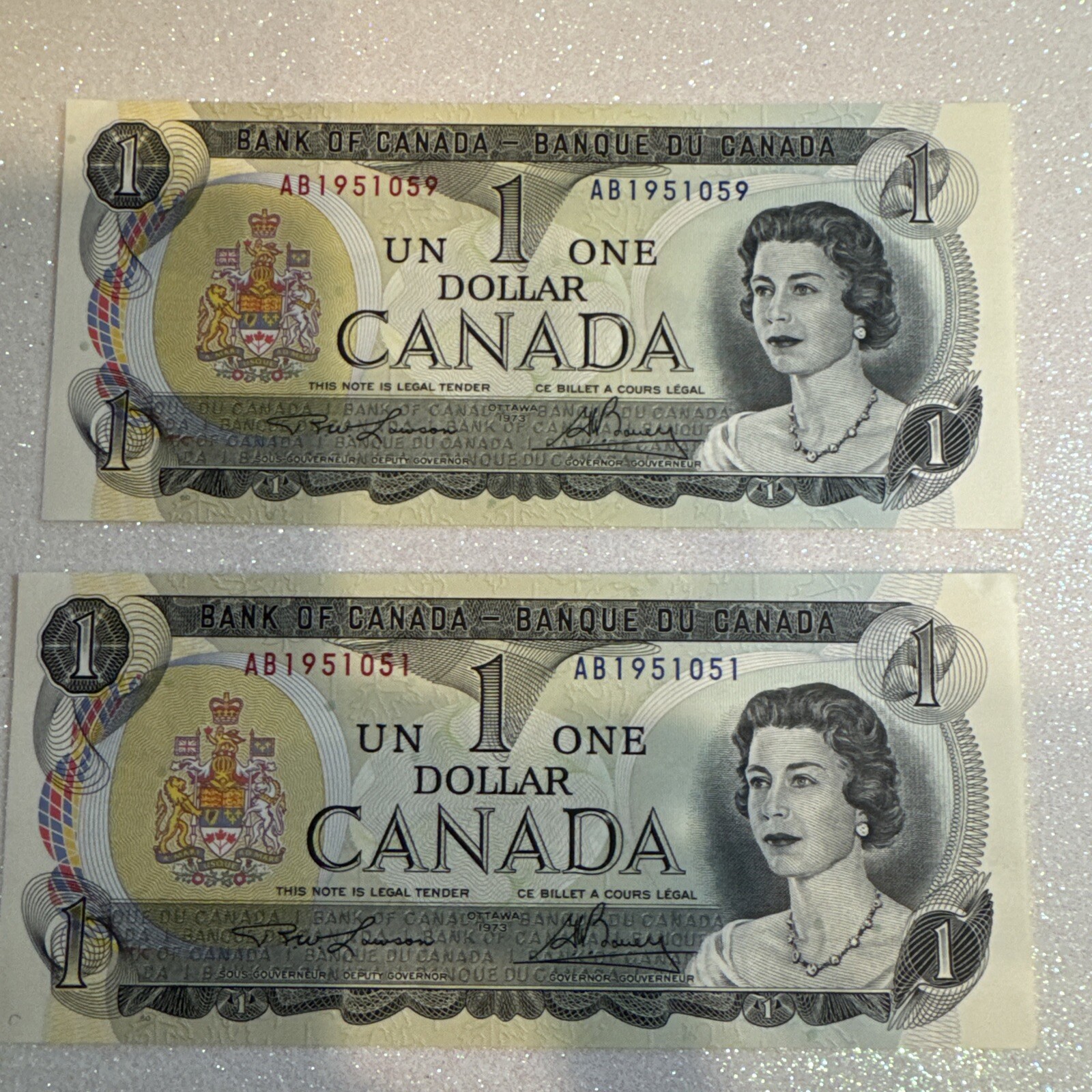 1973 Canada $1 Banknote Uncirculated Lawson & Boyer ( 2 Banknotes In Lot)