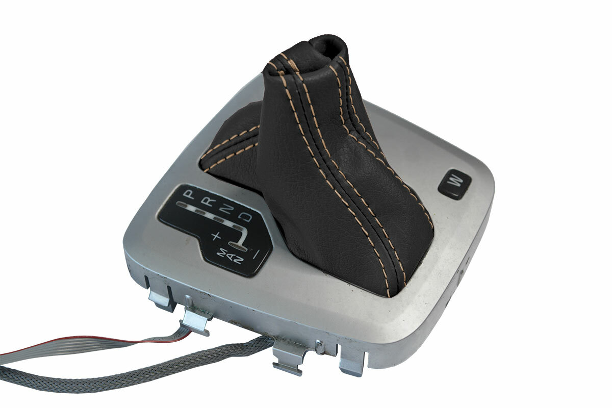 Automatic Shift Boot Cover Leather for Volvo XC90 2003-2014 Black Beige Stitch