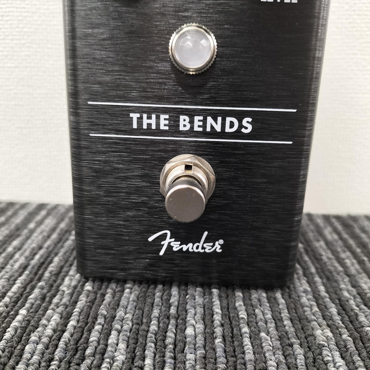 Fender Model: The Bends