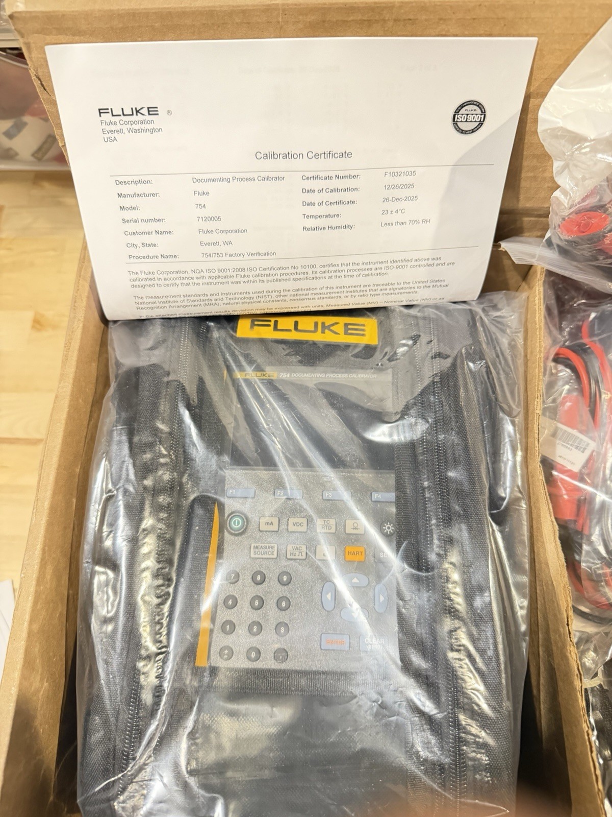 FLUKE 754 DOCUMENTING PROCESS CALIBRATOR (CALIBRATED 2025-2026 NEW SEALED