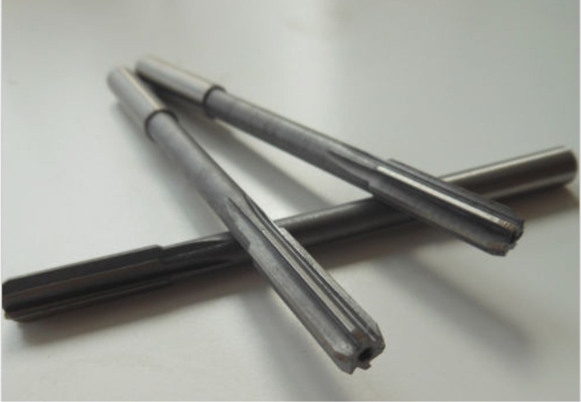 New 1pc 8.98mm Carbide Tip Straight Shank Reamer
