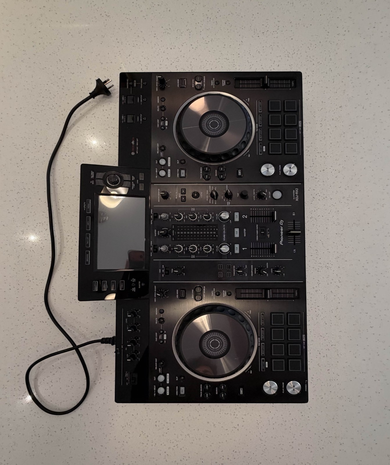 Pioneer XDJ-RX2 Standalone DJ Controller