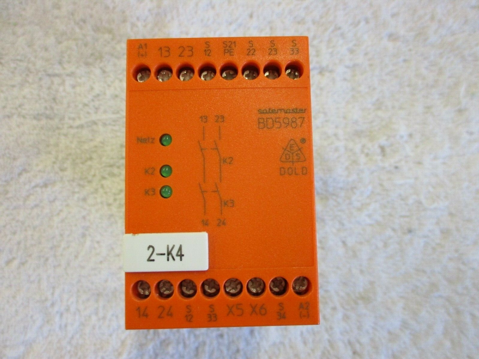 E. Dold & Sohne KG Safety Relay 230V  50/60HZ   5A     BD5987.02/001