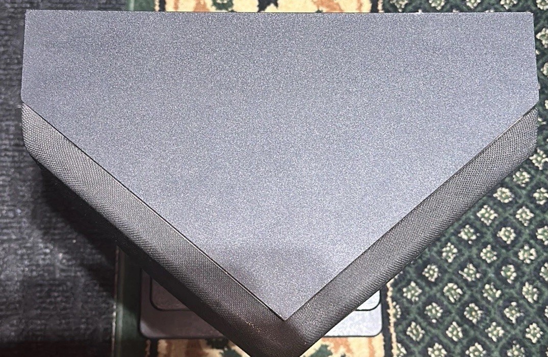 Klipsch RS52 Reference IV Surround Speakers (Black)-EUC (READ & See Pics)