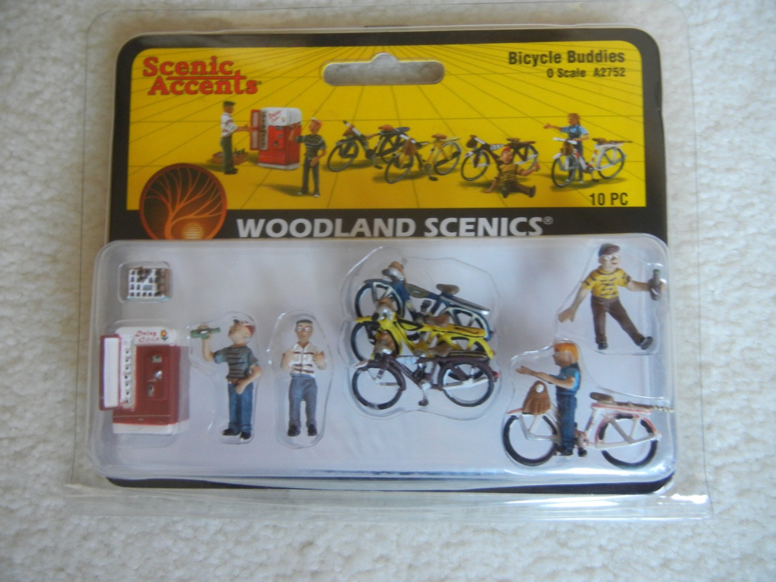 Woodland Scenics A2752 Bicycle Buddies Scenic Accents O Scale NEW