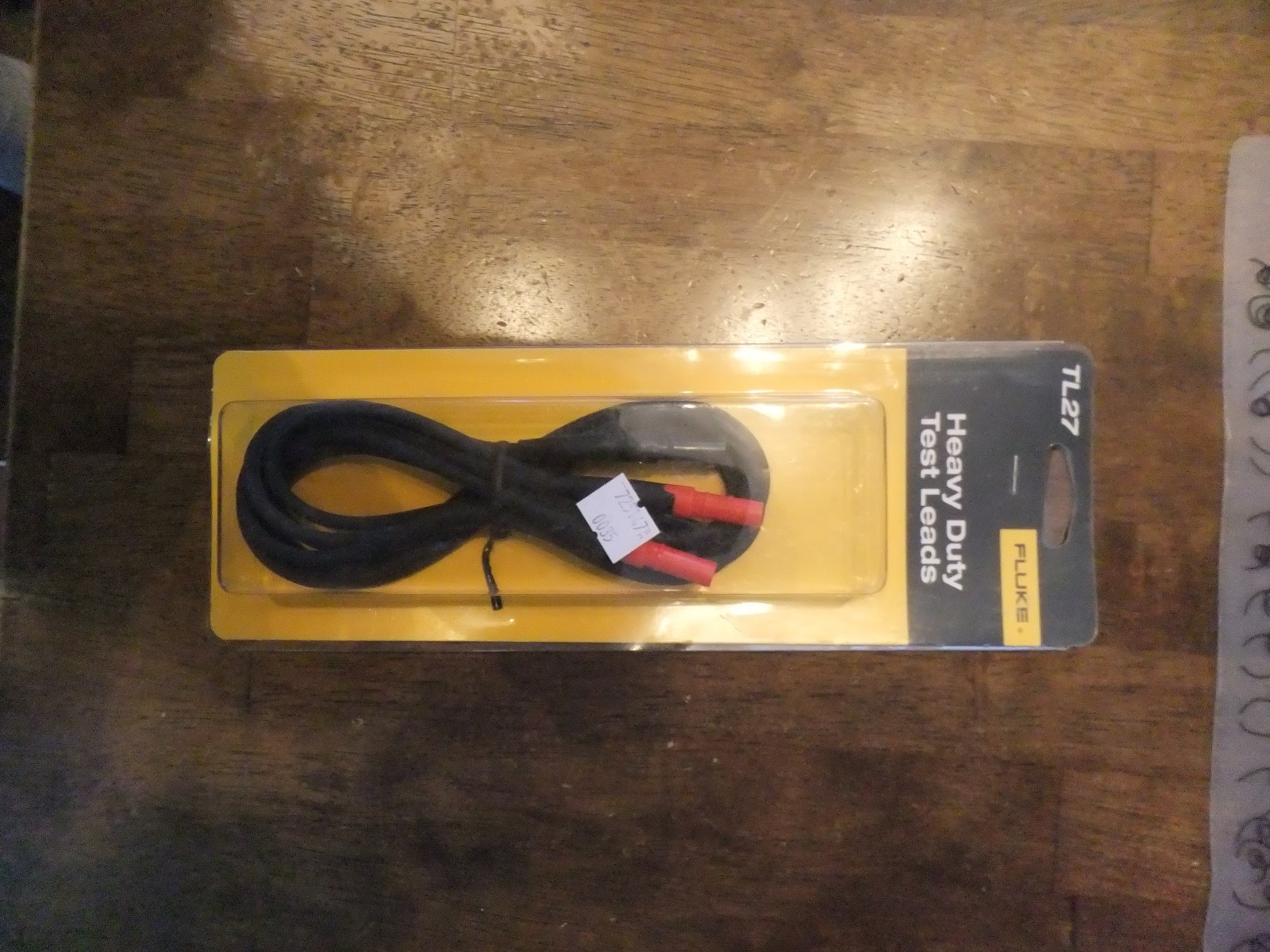Fluke TL27 Heavy Duty Test Leads CAT3 1000V Strait banana 1.5M NEW USA made