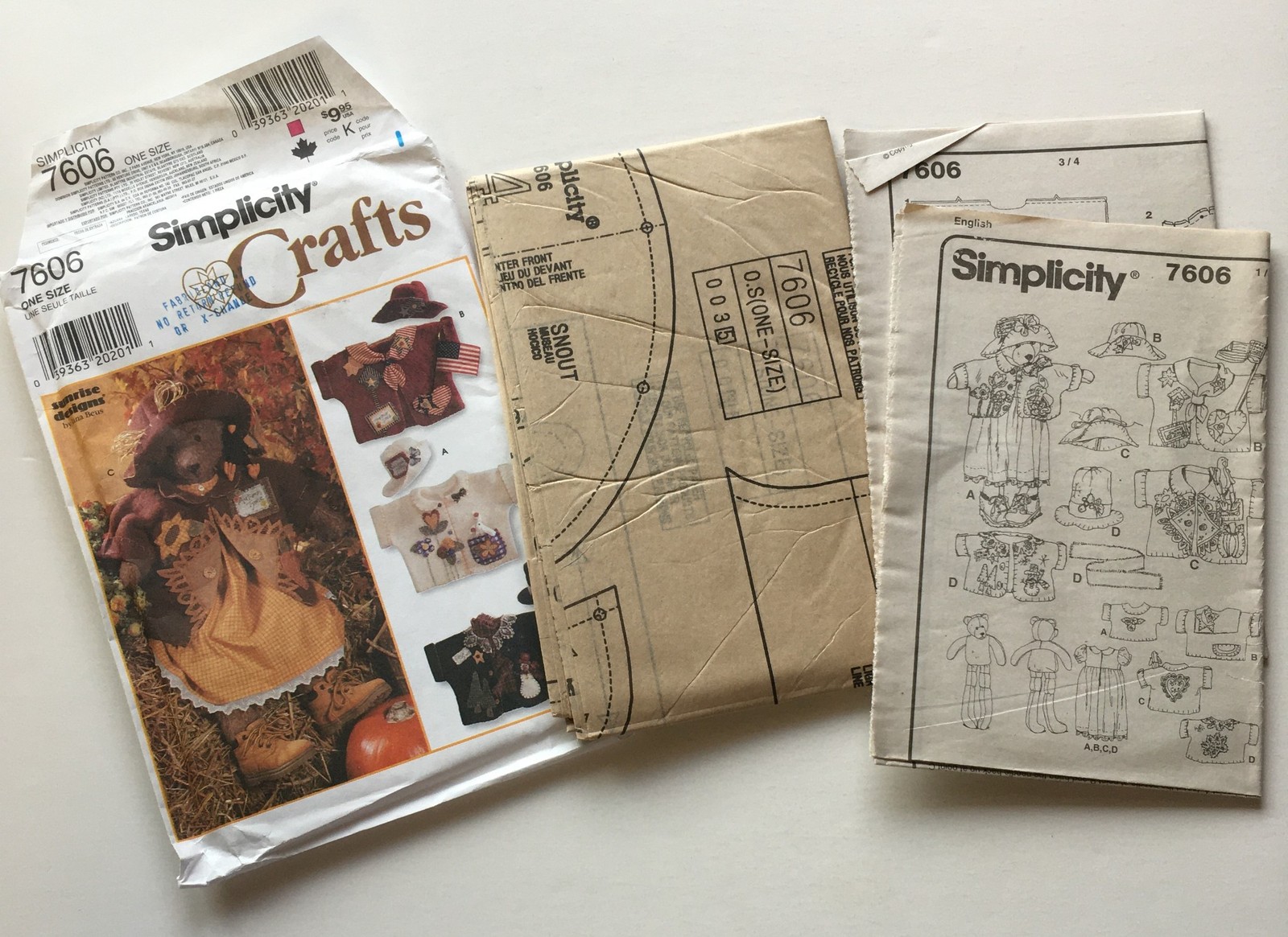 Simplicity Crafts Sewing Pattern 7606 Stuffed Bear doll 31", Clothes + applique