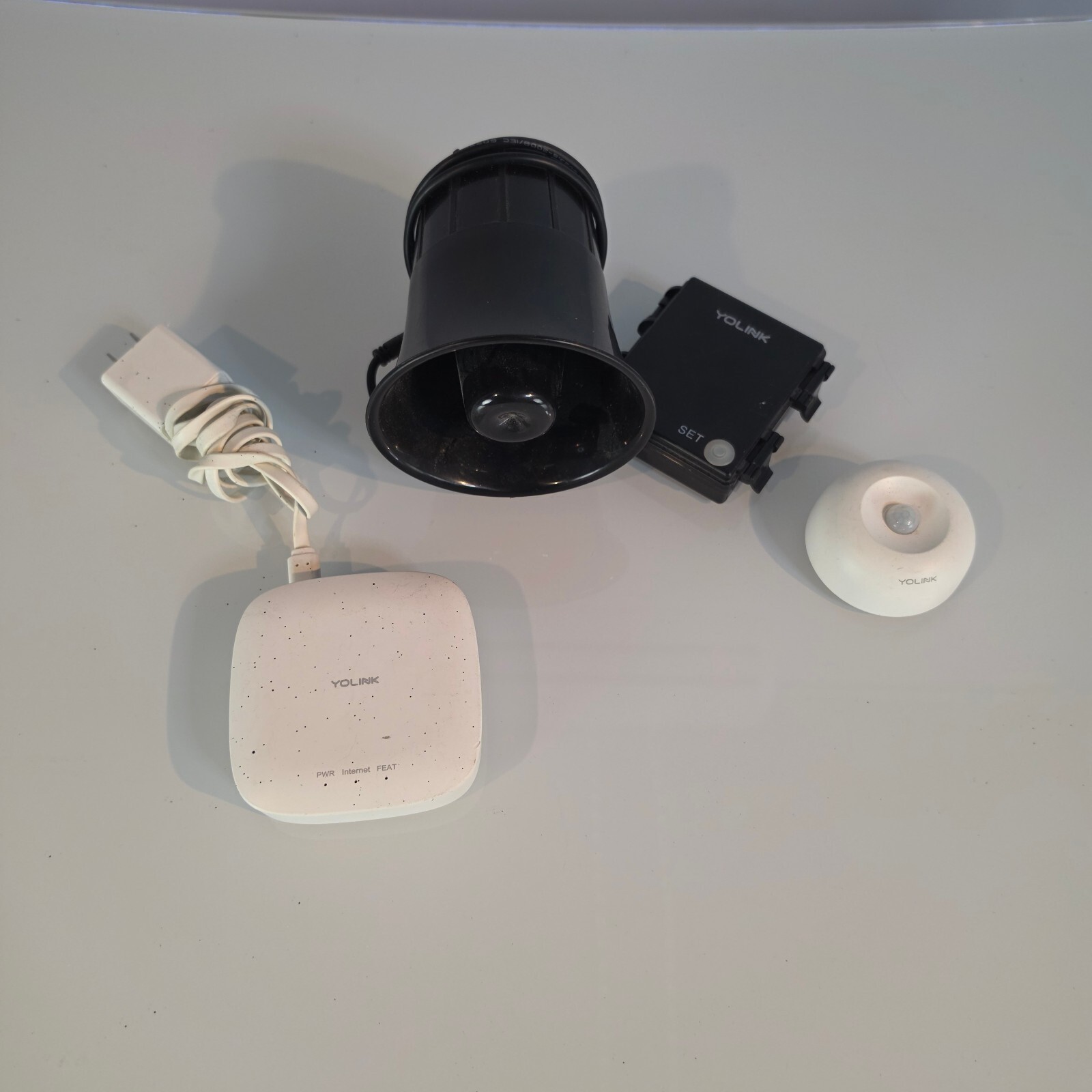 Yolink Outdoor Alarm Controller and Hub System