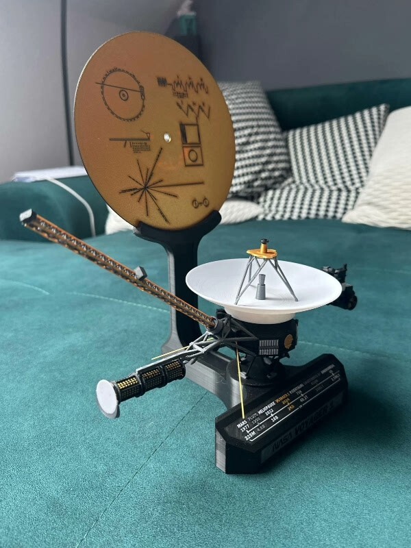 1/48 Scale US NASA Voyager Static Spacecraft 3D Model Builded