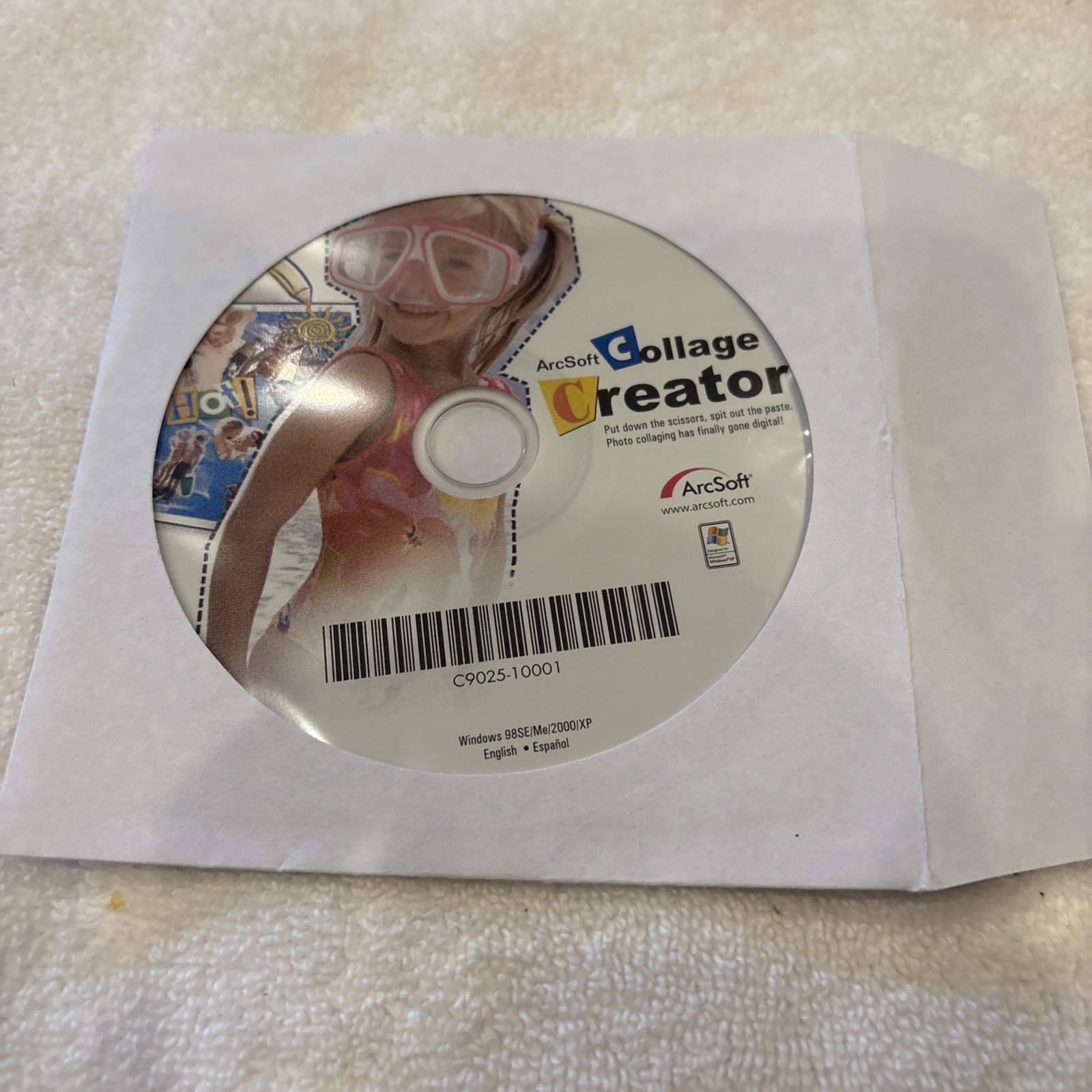ArcSoft Collage Creator - (2004 ArcSoft Inc.) - Used CD-ROM