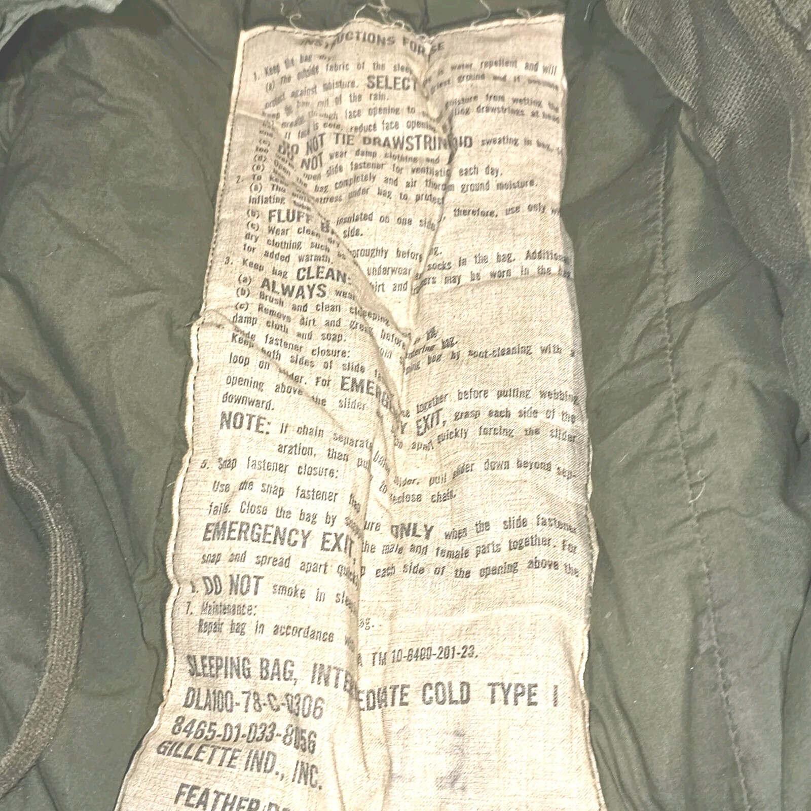 Vintage USGI Intermediate Cold Sleeping Bag - NSN: 8465-01-049-0888