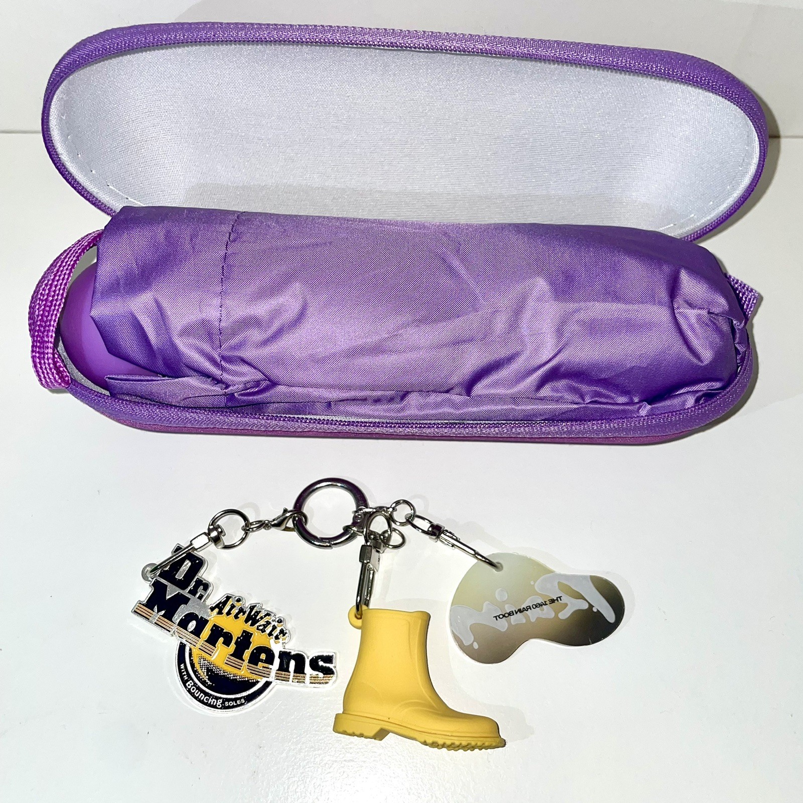 Dr. Martens Umbrella With Carrying Case & Key Chain Limited Edition