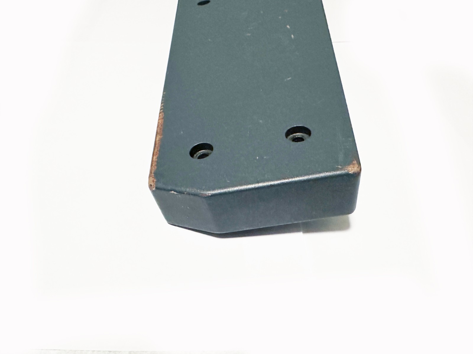 YAMAHA Motif 8 Original Left Side End Panel.