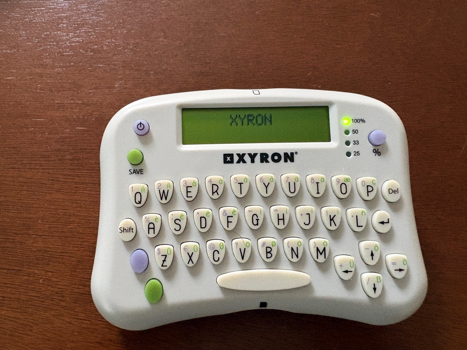 Xyron Design Runner Cordless Handheld Printer w Base & Disc Maker used