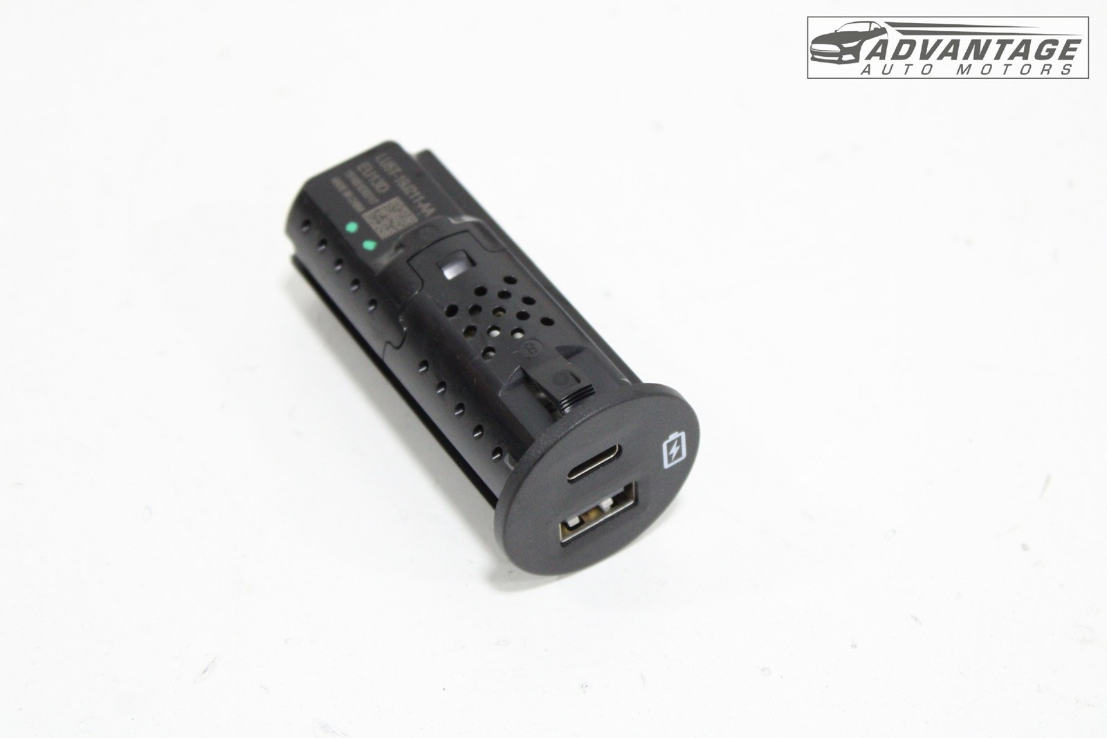2020-2024 FORD EXPLORER XLT AUXILIARY JACK USB CHARGER POWER OUTLET PORT OEM