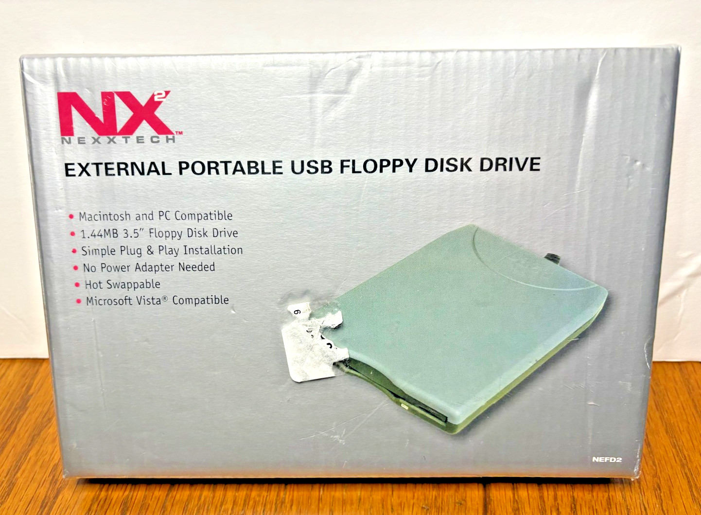 NexxTech External Portable USB Floppy Disk Drive  Mac/ PC 1.44MB 3.5"